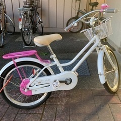 子供用自転車18インチ。ピンク&ホワイト。