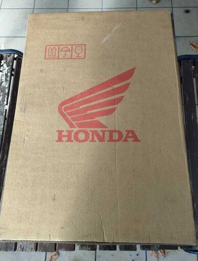 PCX125/150（12モデル以降08R70-KWN-711）ボディーマウントシールド