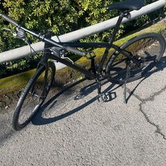 リサイクルショップどりーむ鹿大前店　No５８５　エコNo１５３８９X　クロスバイク　TIGORA　新品定価約４万　アーバンクロス　27.5インチ　マットブラック　ディスクブレーキ　ギア切替3×８段変速　軽量アルミボディ♪　乗り心地抜群です♪　状態綺麗ですよ♪ リサイクルショップどりーむ鹿大前店 No585 エコNo15389X