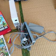 Wiiの本体、付属品、カセットで0円です。