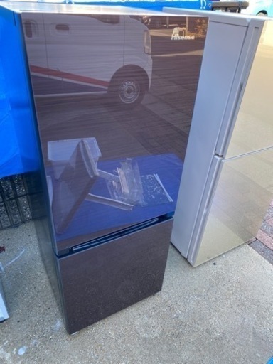お薦め品‼️ハイセンス ガラストップ冷蔵庫 154L 2019年