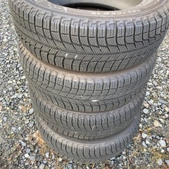 スタッドレス　185/65r15