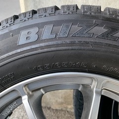 スタッドレスタイヤ4本セットホイール付きBSブリザック 195/65R15
