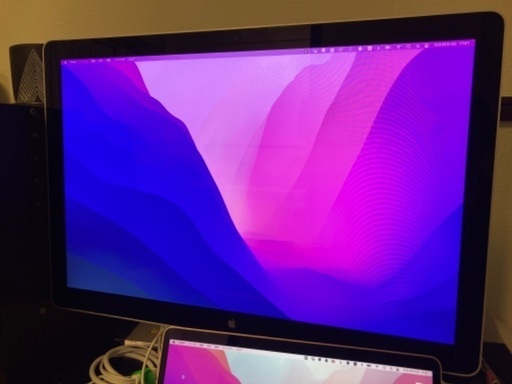 Apple Cinema Display　24インチ　シネマディスプレイ