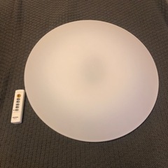 LED シーリングライト　調光機能付き　12畳
