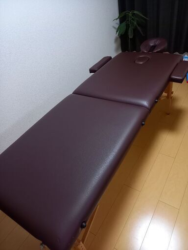 ⭐中古マッサージベッド⭐お安く譲ります