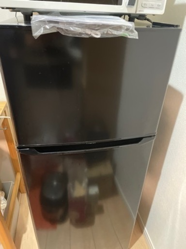ハイアール冷蔵庫130リットル　ほぼ新品
