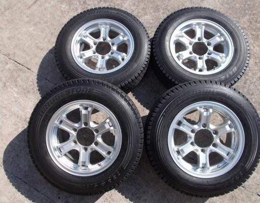195/70R15 106/104L スタッドレス LT 4本 BS ブリザック VL1 カムロード E24系キャラバン 4本