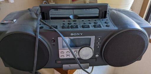 手数料込[[音が良い]]デカイsony CDラジカセ ZS D1※カセットCD再生可能