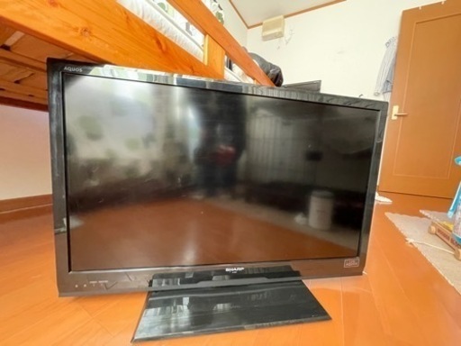 AQUOS 32v型テレビ