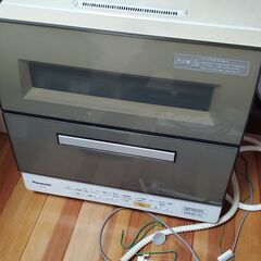 食器洗い乾燥機 Panasonic NP-TR8