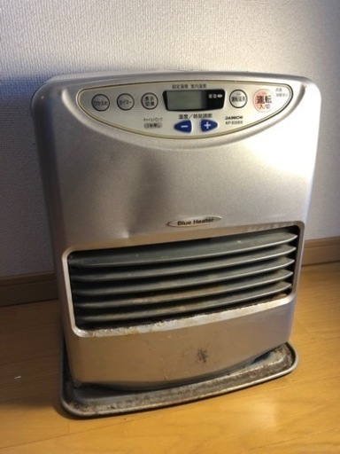 灯油ファンヒーター小型