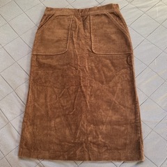 ブラウン　スカート