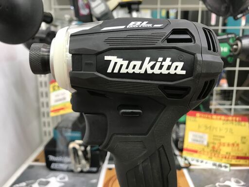 マキタ 美品 TD172D インパクトドライバ 風呂セットうるま市田場