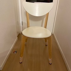 IKEAの椅子を譲ります