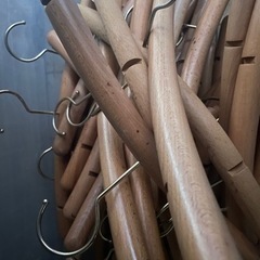 木製ハンガー　約30本