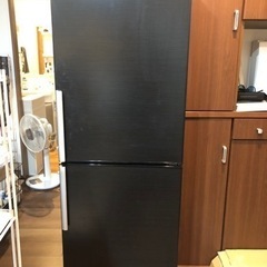 冷蔵庫　AQUA  270L