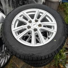 値下げしました！！スタッドレスタイヤ　アルミホイール　４本セット　205/60R16  ブリジストン　ヴォクシー　ノア　等に