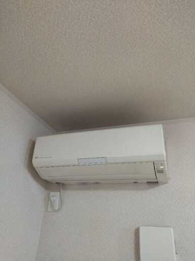 1月引取希望　富士通12畳用冷暖房エアコン完動品