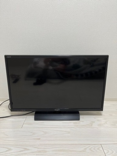 取引中　SHARP AQUOS 32V型ワイド　液晶テレビ　アクオス