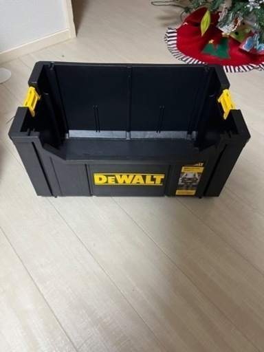 DEWALT ツールボックス