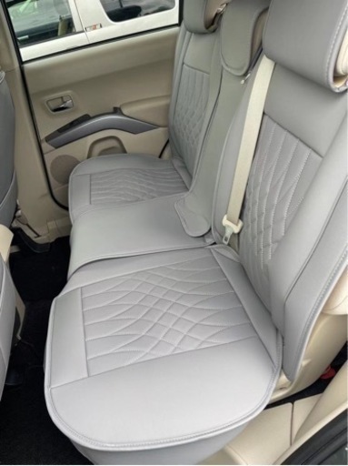 中古車 三菱 オランダ
