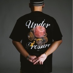 ストリート　Tシャツ　Lサイズ(Under Pressure" ...