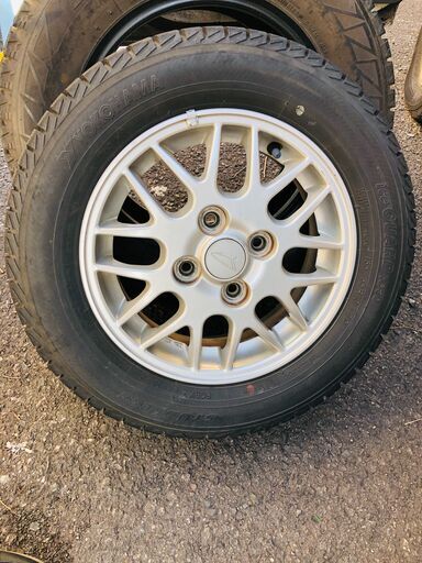【お取引決定】スタッドレスタイヤホイール4本155/65R13 最終値下げ（16000円） 軽スタットレ ス タイヤホイール 4本（165/65R13）