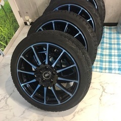 スタッドレスタイヤとアルミホイール4本セット