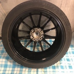 スタッドレスタイヤとアルミホイール４本セット