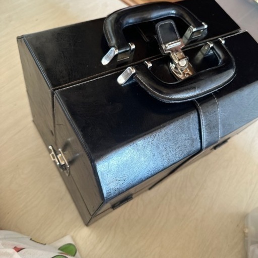 Bobby Brown  メイク収納BOX