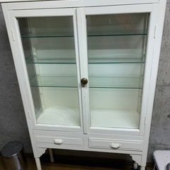 ヴィンテージ 医療用棚 ドクターキャビネット 3
