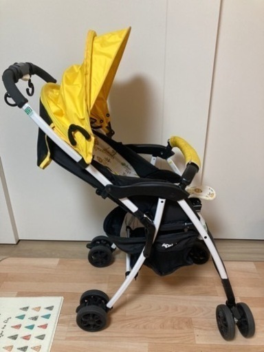 値下げ中【アップリカ（Aprica）】超軽量\u0026コンパクト ハイシート ベビーカー（黄色）備品付き