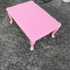 【取引中】折りたたみ　ピンク　テーブル　猫脚