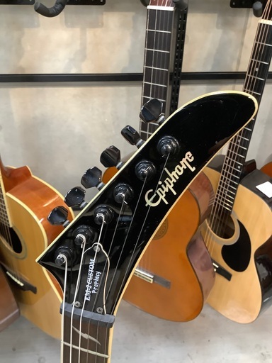 お値下げしました！エレキギター販売中‼︎【EPIHONE EM-2 COSTOM パーツ交換品】 お値下げしました！エレキギター販売中‼︎【EPIHONE EM-2 COSTOM