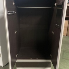 ● ニトリ、ワードローブ、クローゼット