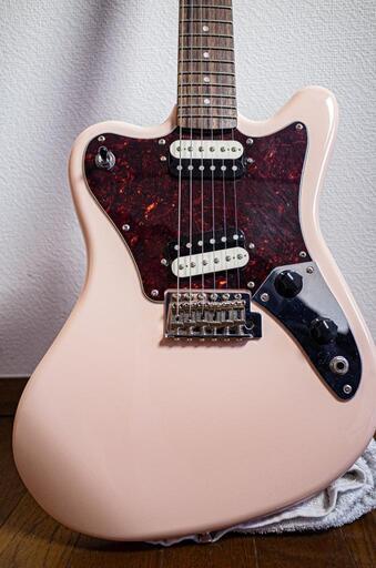 Squier Paranormal Super-Sonic 薄ピンク