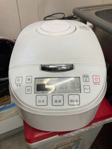 ☆中古￥8,500！【会員価格￥7,500】二トリ　5.5合マイコン炊飯ジャー　家電　2021年製　MB-FS3017N WH型　【BL158】