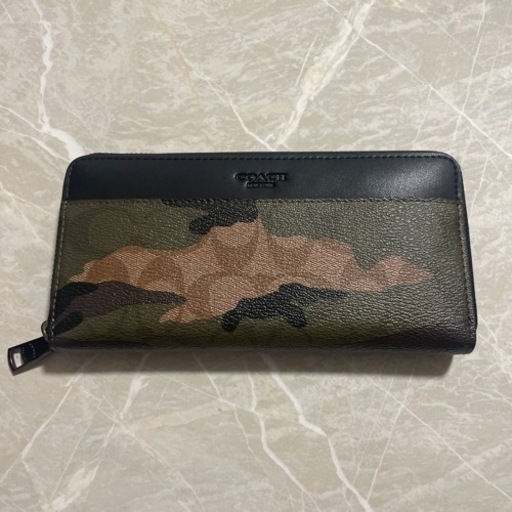COACH 長財布 マホガニー×ダークグリーンカモフラージュ シグネチャー