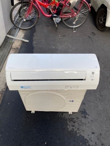 ⁉ダイキンエアコン ６畳