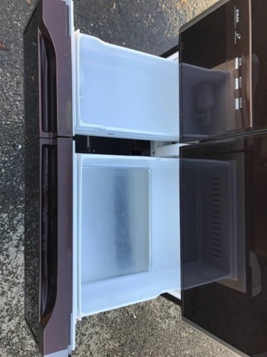1910番 日立✨ノンフロン冷凍冷蔵庫✨R-Y6000‼️