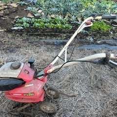 値引しました】小型耕運機 ヤンマー MTE30、マルチと穴あけ器もお付けし