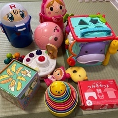 0-2歳児向け　知育玩具
