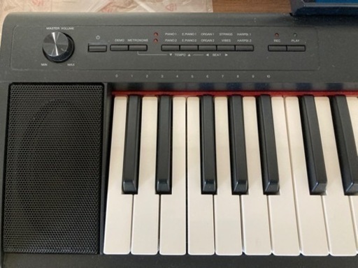 ヤマハ　キーボード　NP12 ピアジェーロ 説明書、電源アダプター付