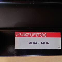 【愛品倶楽部柏店】FLEXFORM　フレックスフォルム　ダイニングテーブル　ＦＬＹ　モデルルーム展示品