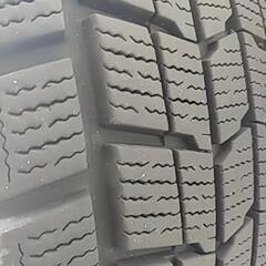 スタッドレスタイヤ、ホイル