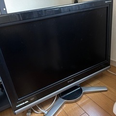 シャープ　AQUOS  32型　液晶テレビ