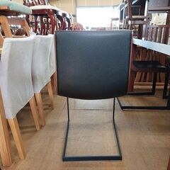 販売価格見直し済！【愛品倶楽部柏店】　アルモニア　９３３Ｔ　ガラストップダイニングテーブル＆メーカー不明　アイアン脚ダイニングチェア４脚セット