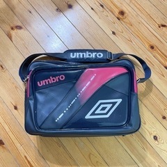 umbro エナメルバッグ/スポーツバッグ