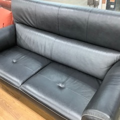 Karimoku 2人掛けソファ　入荷いたしました！